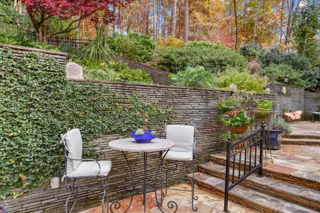 5335 Long Island Drive Nw, Sandy Springs, Georgia 30327, 6 Bedrooms Bedrooms, ,6 BathroomsBathrooms,Residential,Sold,5335 Long Island Drive Nw,6976126