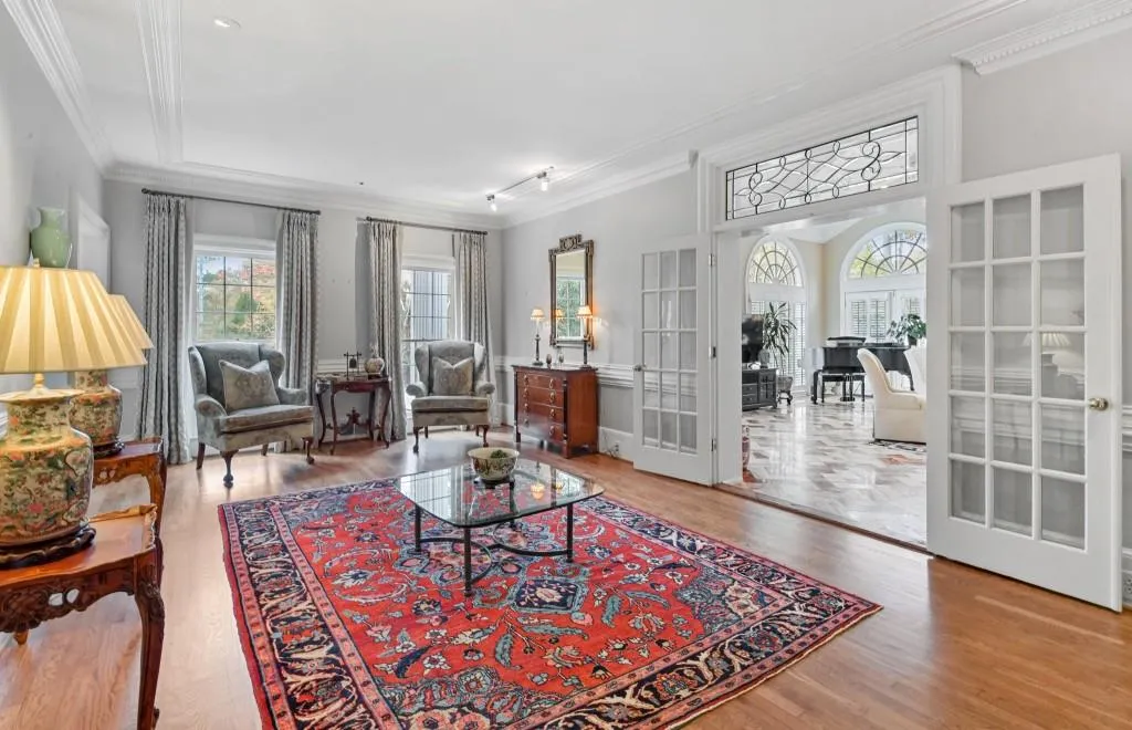 5335 Long Island Drive Nw, Sandy Springs, Georgia 30327, 6 Bedrooms Bedrooms, ,6 BathroomsBathrooms,Residential,Sold,5335 Long Island Drive Nw,6976126