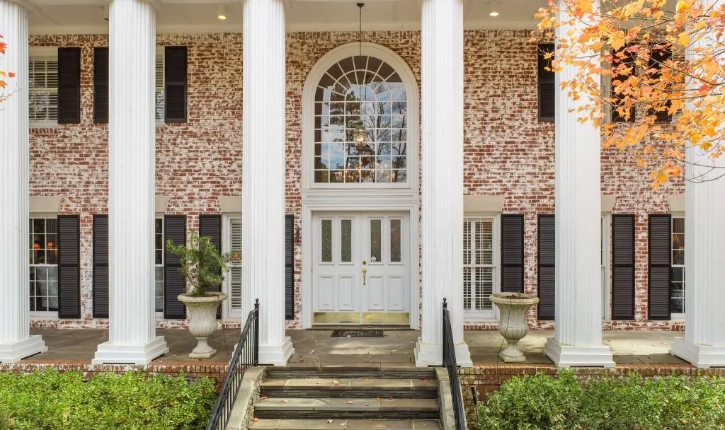 5335 Long Island Drive Nw, Sandy Springs, Georgia 30327, 6 Bedrooms Bedrooms, ,6 BathroomsBathrooms,Residential,Sold,5335 Long Island Drive Nw,6976126