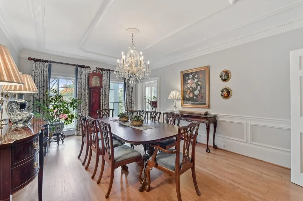 5335 Long Island Drive Nw, Sandy Springs, Georgia 30327, 6 Bedrooms Bedrooms, ,6 BathroomsBathrooms,Residential,Sold,5335 Long Island Drive Nw,6976126