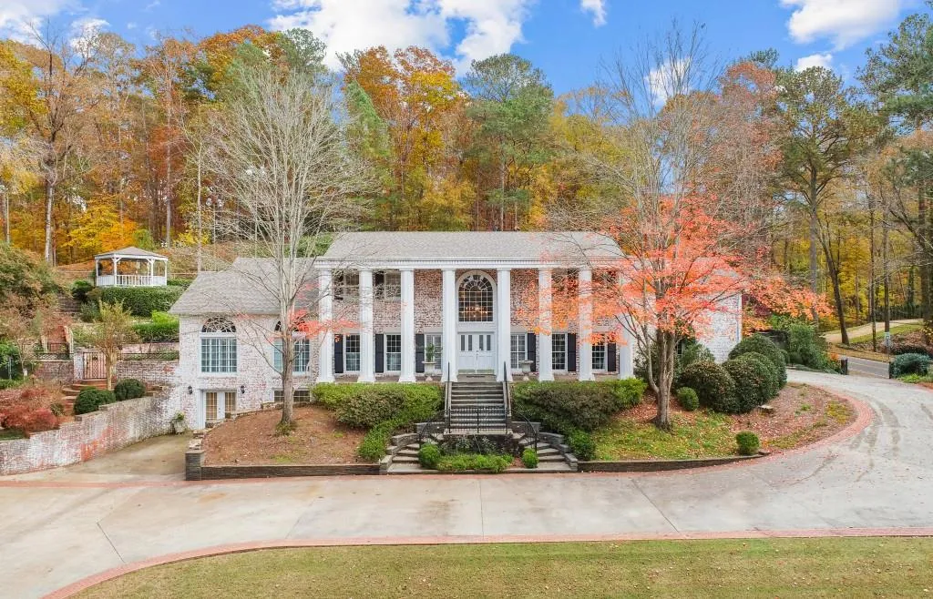 5335 Long Island Drive Nw, Sandy Springs, Georgia 30327, 6 Bedrooms Bedrooms, ,6 BathroomsBathrooms,Residential,Sold,5335 Long Island Drive Nw,6976126