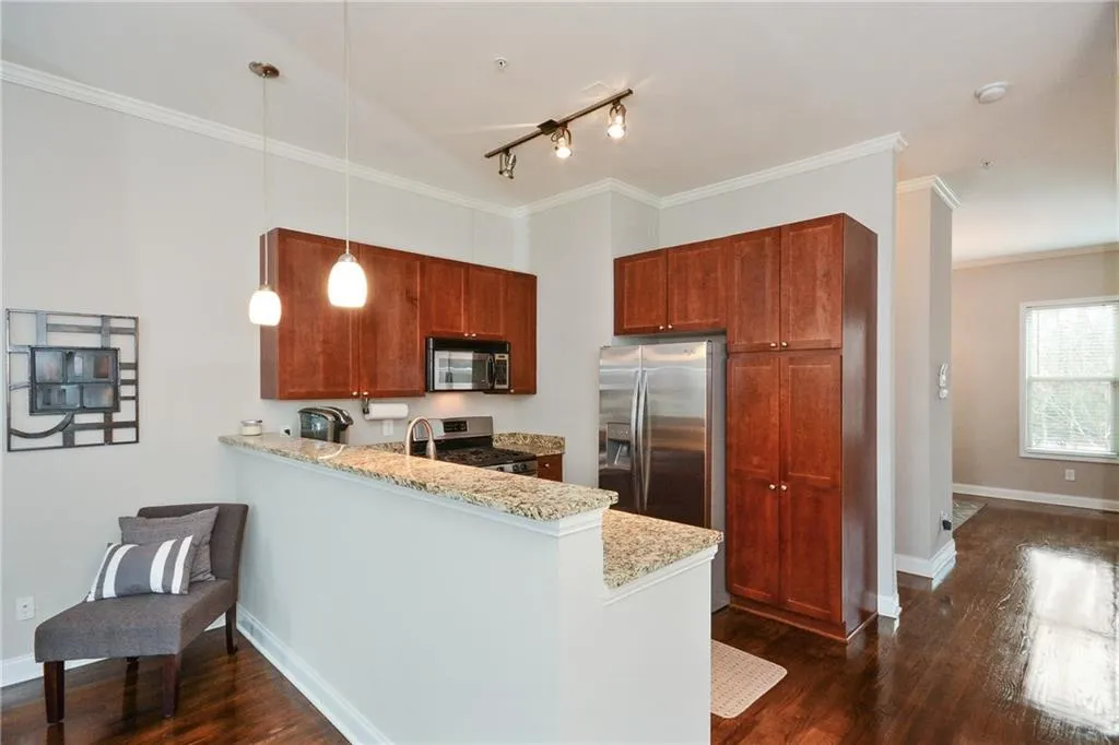 1969 Sterling Oaks Circle Ne, Brookhaven, Georgia 30319, 3 Bedrooms Bedrooms, ,3 BathroomsBathrooms,Residential,Sold,1969 Sterling Oaks Circle Ne,5780311