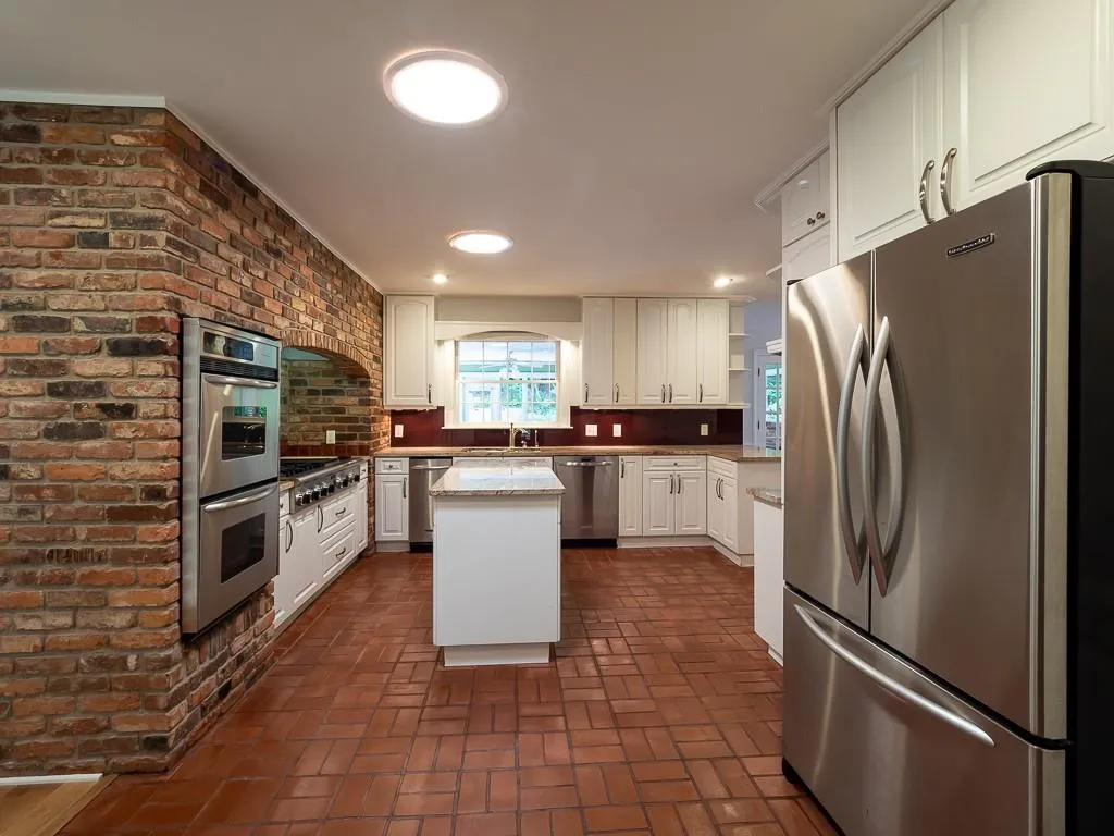 110 Spalding Mill, Sandy Springs, Georgia 30350, 4 Bedrooms Bedrooms, ,4 BathroomsBathrooms,Residential,Sold,110 Spalding Mill,6726577