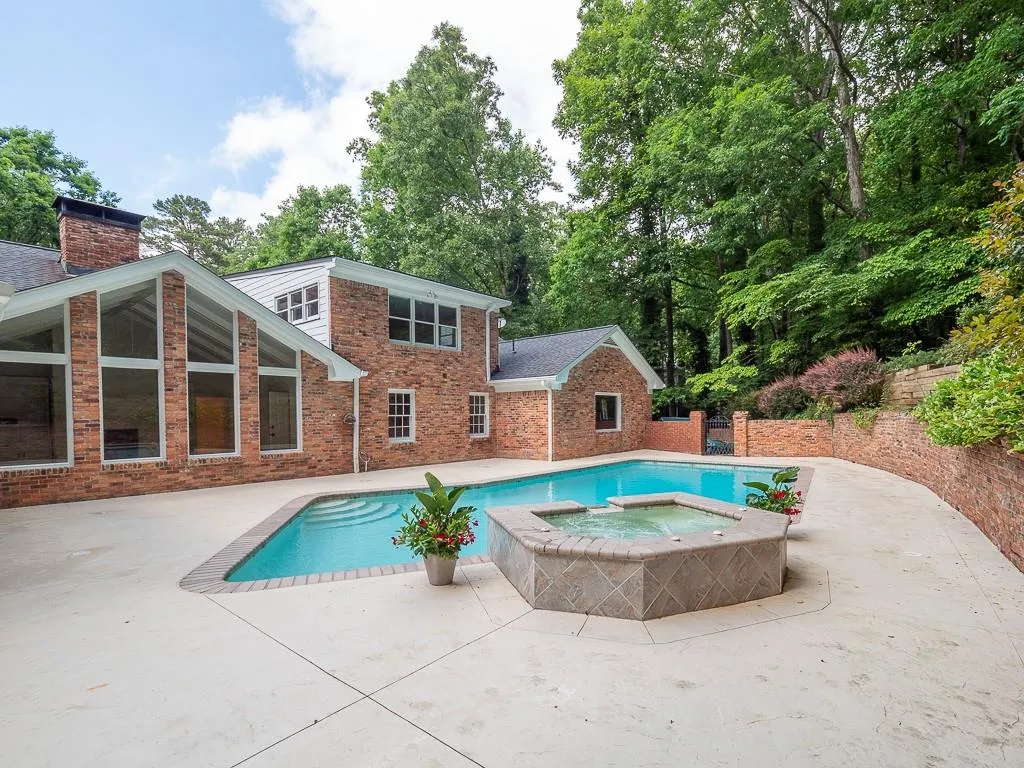 110 Spalding Mill, Sandy Springs, Georgia 30350, 4 Bedrooms Bedrooms, ,4 BathroomsBathrooms,Residential,Sold,110 Spalding Mill,6726577