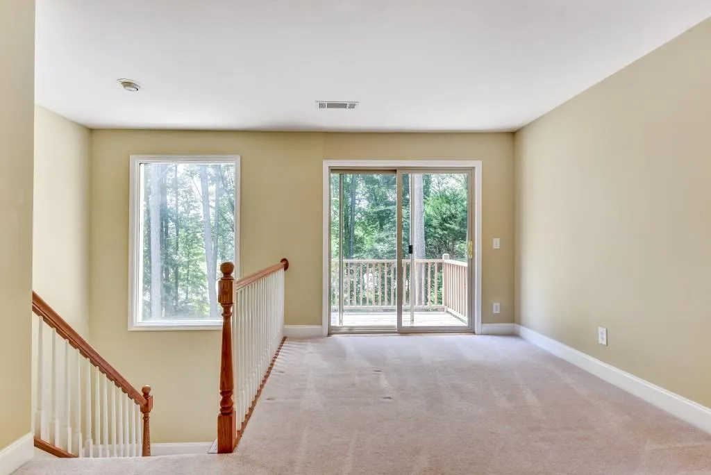 9375 Huntcliff Trace, Sandy Springs, Georgia 30350, 6 Bedrooms Bedrooms, ,5 BathroomsBathrooms,Residential,Sold,9375 Huntcliff Trace,6935773