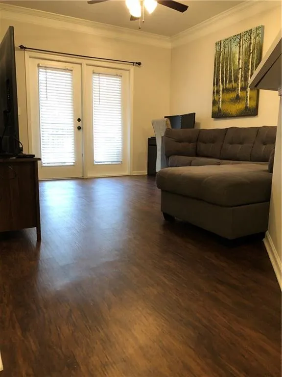 5559 Glenridge Drive Unit 2105, Atlanta, Georgia 30342, 1 Bedroom Bedrooms, ,1 BathroomBathrooms,Residential,Sold,5559 Glenridge Drive Unit 2105,6128309