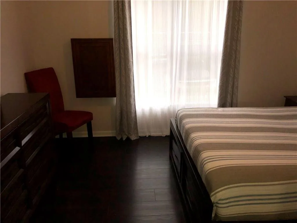 5559 Glenridge Drive Unit 2105, Atlanta, Georgia 30342, 1 Bedroom Bedrooms, ,1 BathroomBathrooms,Residential,Sold,5559 Glenridge Drive Unit 2105,6128309