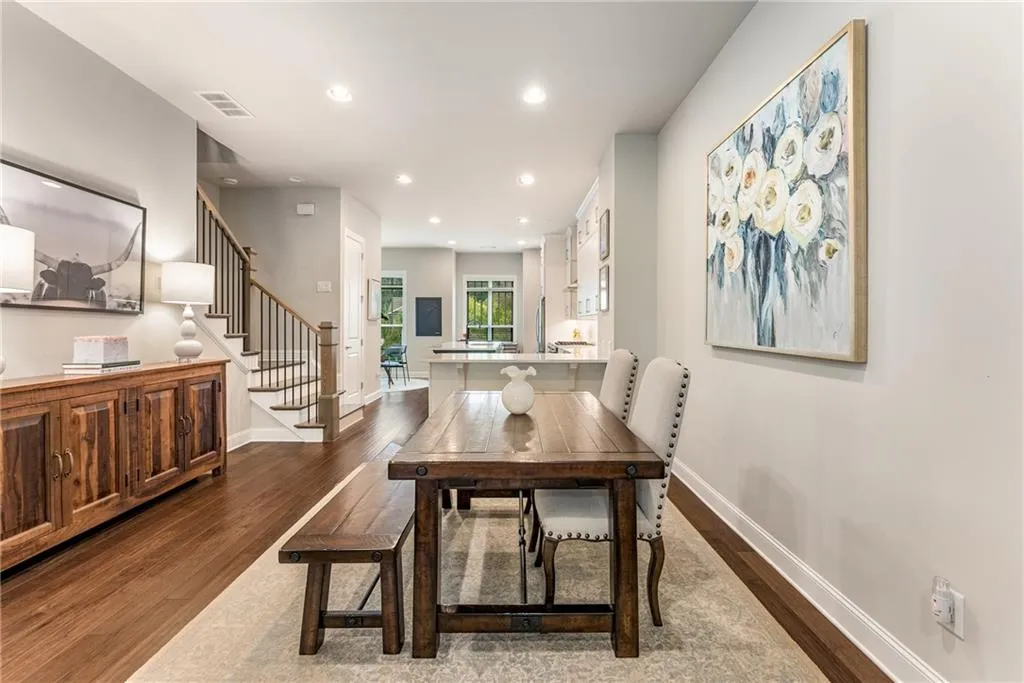 4334 Parkside Place, Atlanta, Georgia 30342, 3 Bedrooms Bedrooms, ,3 BathroomsBathrooms,Residential,Sold,4334 Parkside Place,7454514