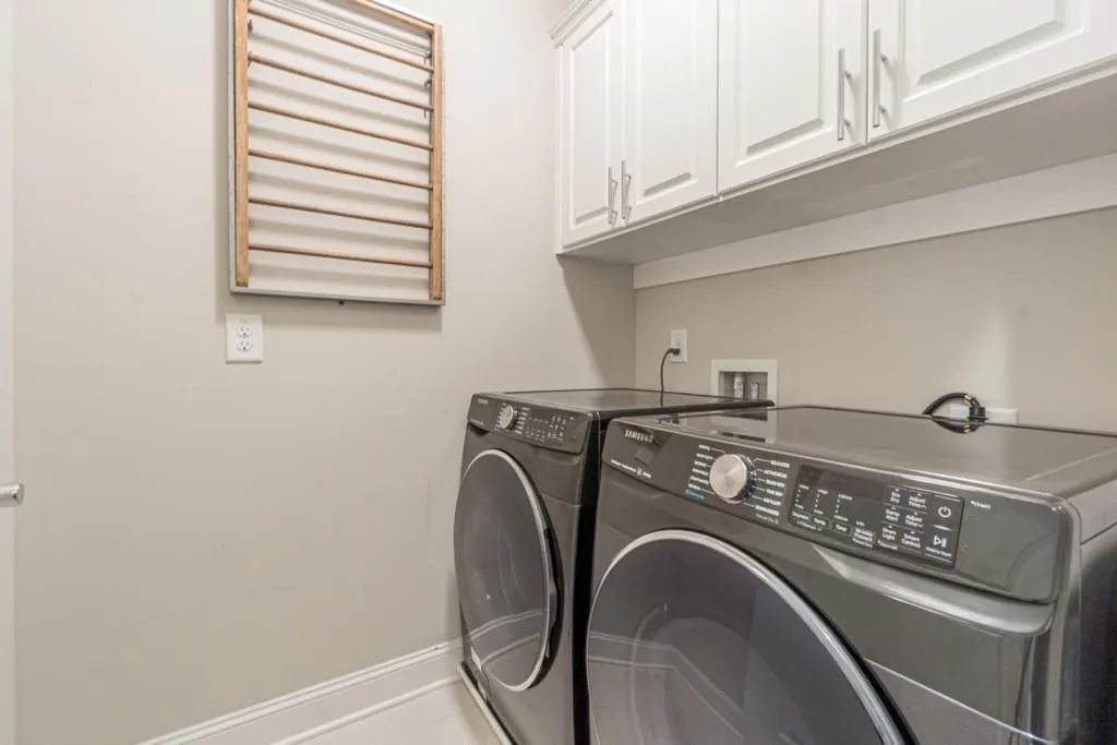 4334 Parkside Place, Atlanta, Georgia 30342, 3 Bedrooms Bedrooms, ,3 BathroomsBathrooms,Residential,Sold,4334 Parkside Place,7454514