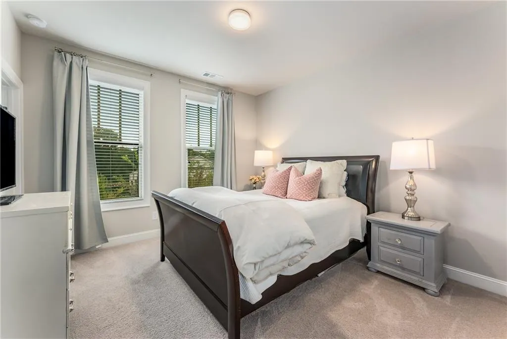 4334 Parkside Place, Atlanta, Georgia 30342, 3 Bedrooms Bedrooms, ,3 BathroomsBathrooms,Residential,Sold,4334 Parkside Place,7454514