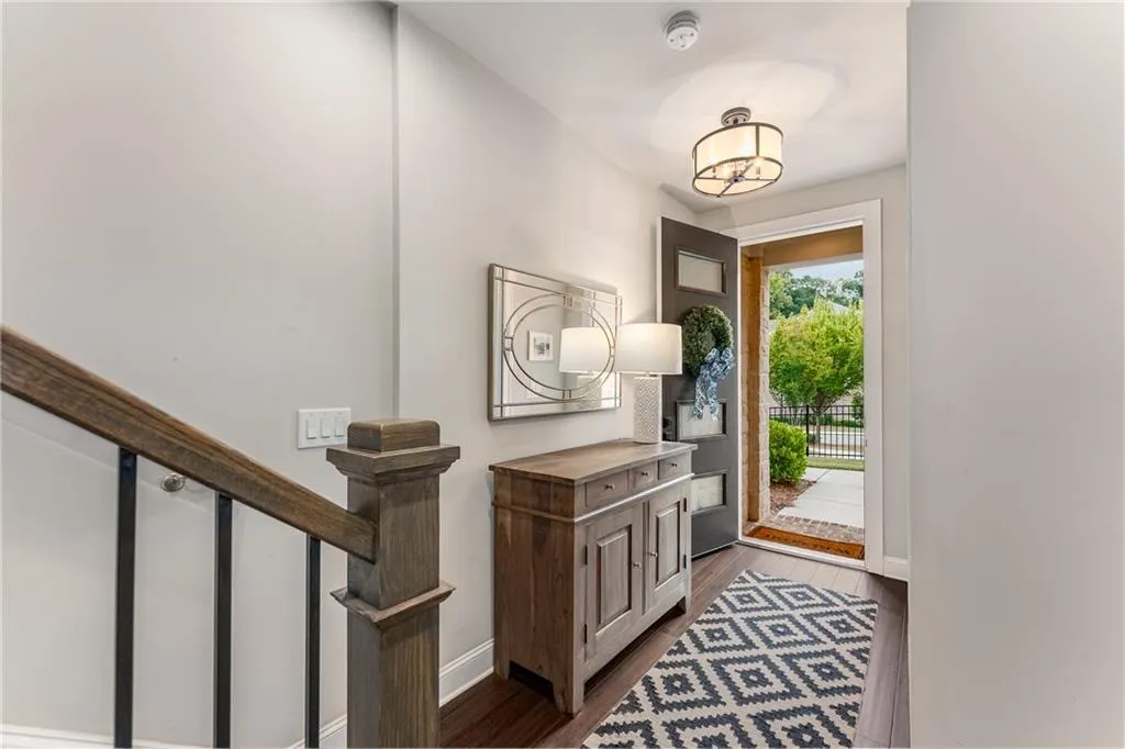 4334 Parkside Place, Atlanta, Georgia 30342, 3 Bedrooms Bedrooms, ,3 BathroomsBathrooms,Residential,Sold,4334 Parkside Place,7454514