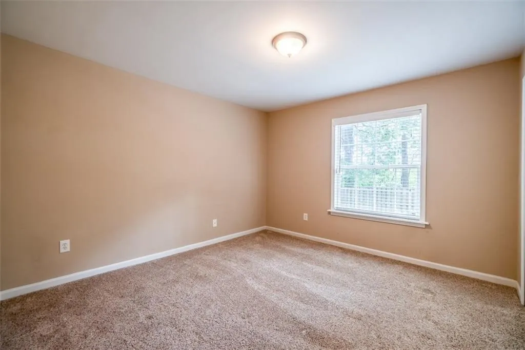 102 Brighton Point, Atlanta, Georgia 30328, 3 Bedrooms Bedrooms, ,2 BathroomsBathrooms,Residential,Sold,102 Brighton Point,5861439