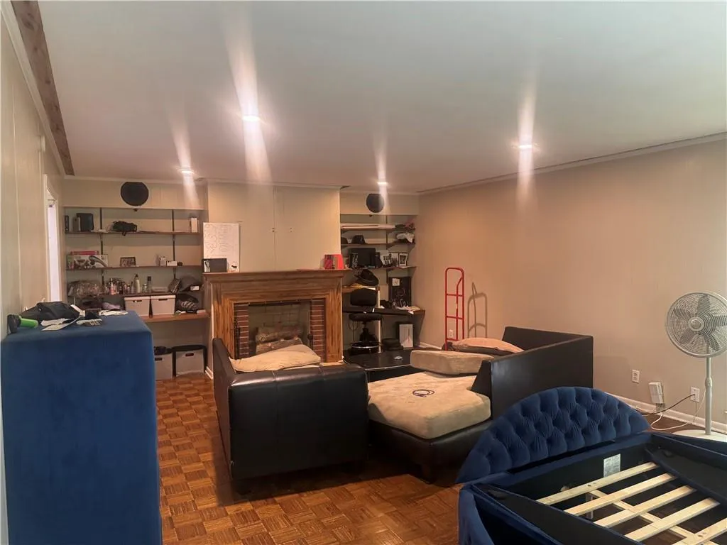 2791 Baker Ridge Drive Nw, Atlanta, Georgia 30318, 3 Bedrooms Bedrooms, ,1 BathroomBathrooms,Residential,For Sale,2791 Baker Ridge Drive Nw,7666001