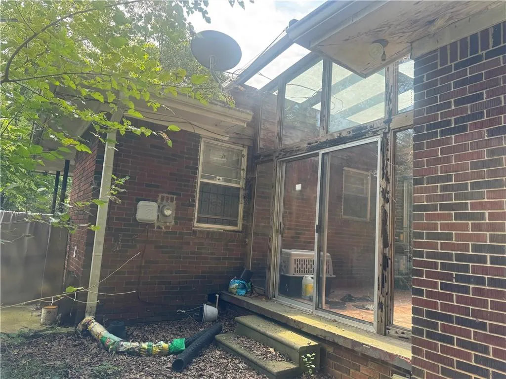 2791 Baker Ridge Drive Nw, Atlanta, Georgia 30318, 3 Bedrooms Bedrooms, ,1 BathroomBathrooms,Residential,For Sale,2791 Baker Ridge Drive Nw,7666001