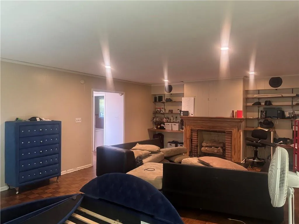 2791 Baker Ridge Drive Nw, Atlanta, Georgia 30318, 3 Bedrooms Bedrooms, ,1 BathroomBathrooms,Residential,For Sale,2791 Baker Ridge Drive Nw,7666001