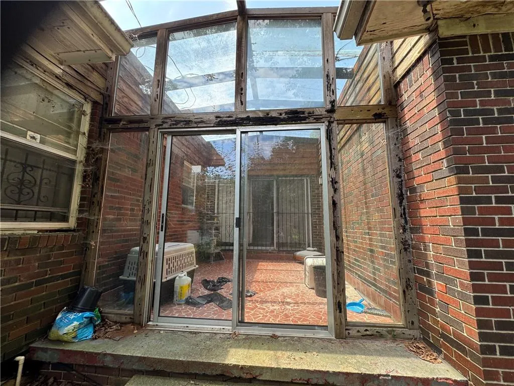 2791 Baker Ridge Drive Nw, Atlanta, Georgia 30318, 3 Bedrooms Bedrooms, ,1 BathroomBathrooms,Residential,For Sale,2791 Baker Ridge Drive Nw,7666001