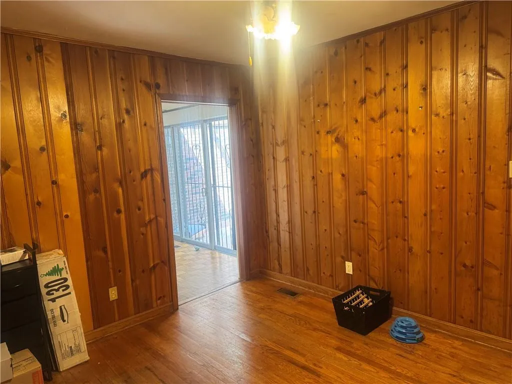 2791 Baker Ridge Drive Nw, Atlanta, Georgia 30318, 3 Bedrooms Bedrooms, ,1 BathroomBathrooms,Residential,For Sale,2791 Baker Ridge Drive Nw,7666001