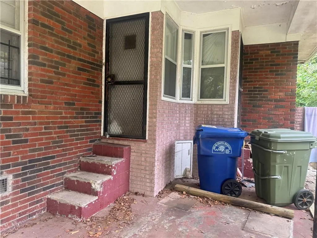 2791 Baker Ridge Drive Nw, Atlanta, Georgia 30318, 3 Bedrooms Bedrooms, ,1 BathroomBathrooms,Residential,For Sale,2791 Baker Ridge Drive Nw,7666001