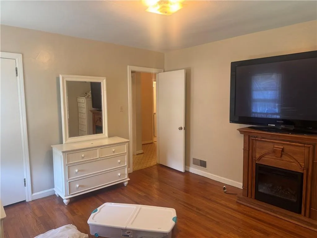 2791 Baker Ridge Drive Nw, Atlanta, Georgia 30318, 3 Bedrooms Bedrooms, ,1 BathroomBathrooms,Residential,For Sale,2791 Baker Ridge Drive Nw,7666001