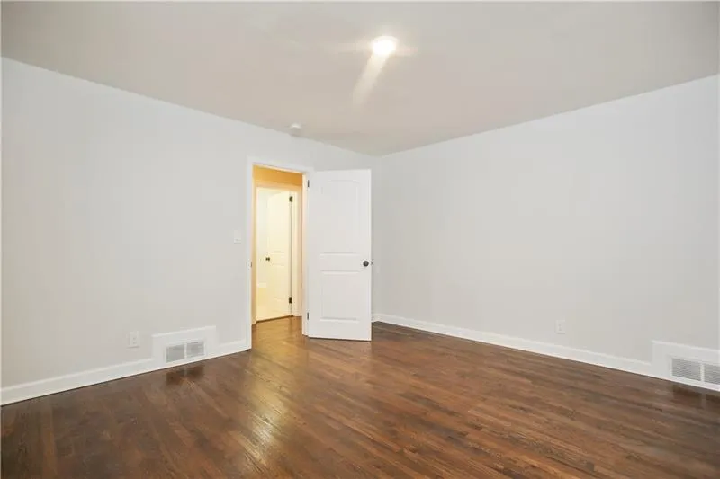 285 Elden Drive, Atlanta, Georgia 30342, 3 Bedrooms Bedrooms, ,2 BathroomsBathrooms,Residential,Sold,285 Elden Drive,6639612
