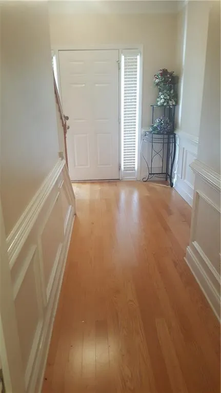 618 Pember Point, Sandy Springs, Georgia 30350, 4 Bedrooms Bedrooms, ,3 BathroomsBathrooms,Residential,Sold,618 Pember Point,5774893