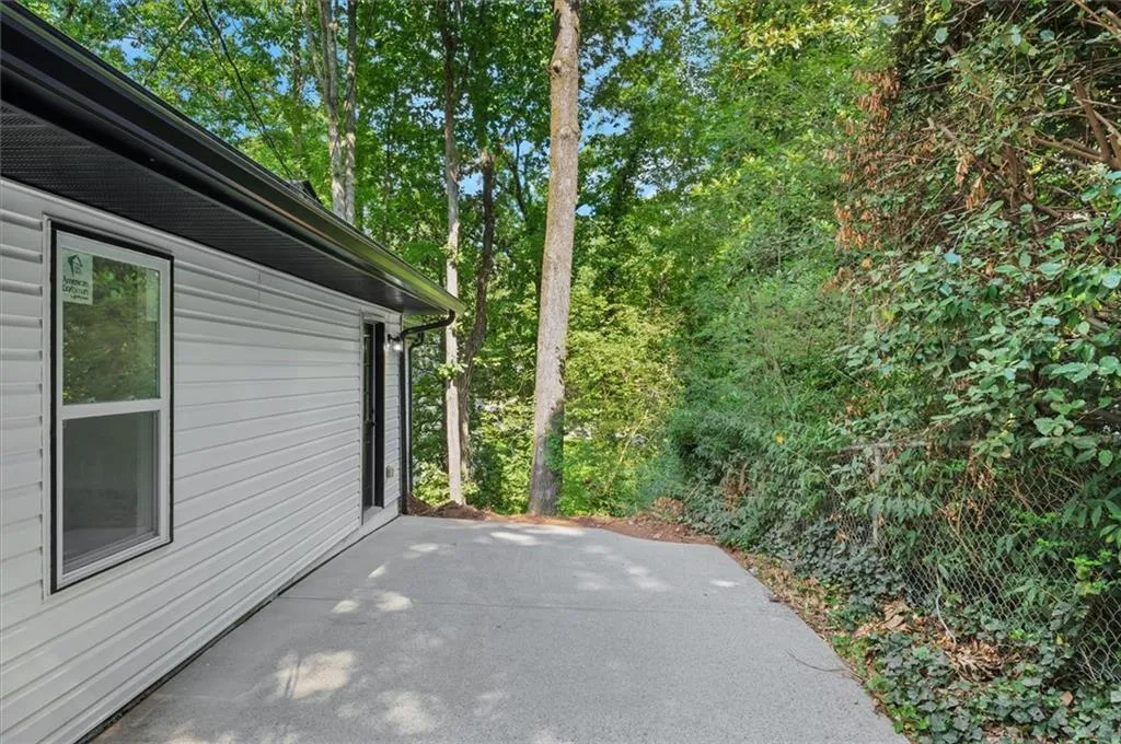 130 Bonnie Lane Ne, Atlanta, Georgia 30328, 4 Bedrooms Bedrooms, ,4 BathroomsBathrooms,Residential,Sold,130 Bonnie Lane Ne,7652516