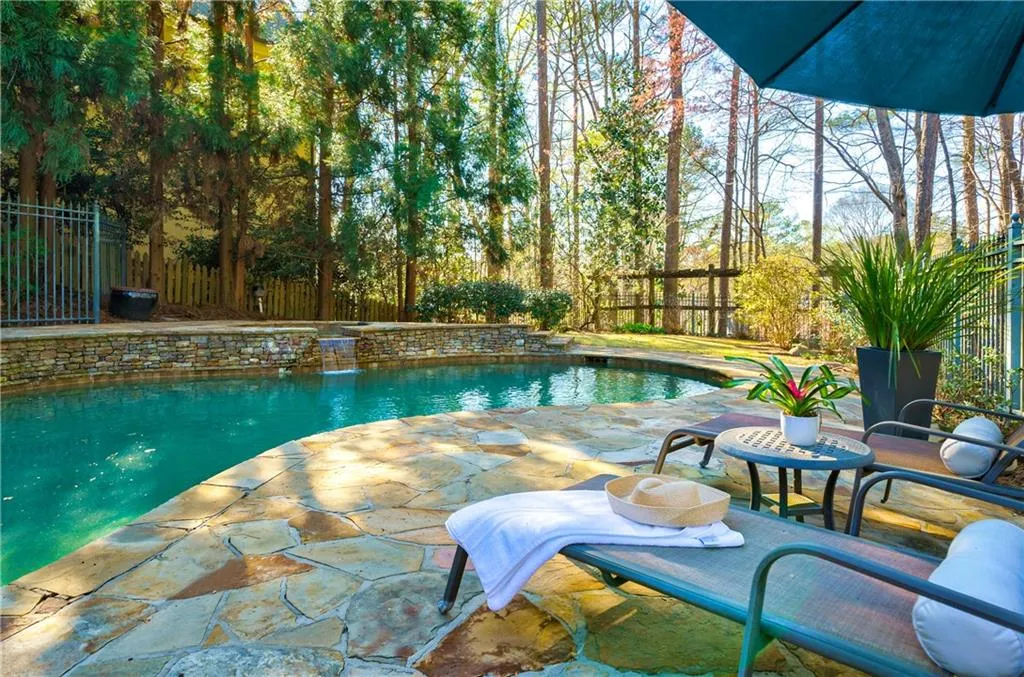 465 Montwicke Chase, Atlanta, Georgia 30327, 5 Bedrooms Bedrooms, ,5 BathroomsBathrooms,Residential,Sold,465 Montwicke Chase,7187962