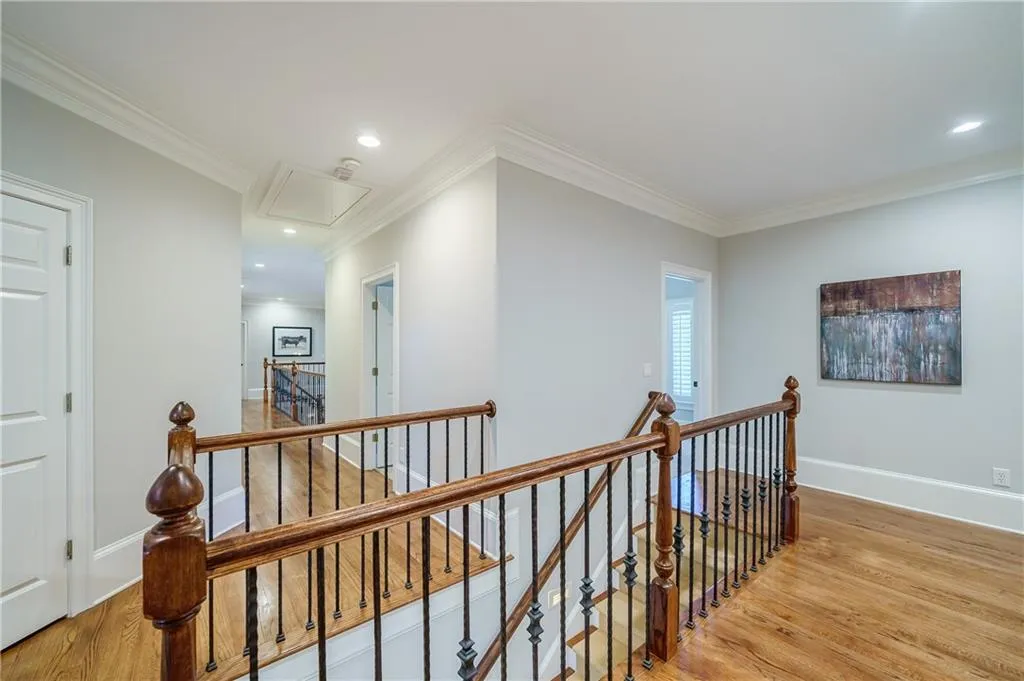465 Montwicke Chase, Atlanta, Georgia 30327, 5 Bedrooms Bedrooms, ,5 BathroomsBathrooms,Residential,Sold,465 Montwicke Chase,7187962