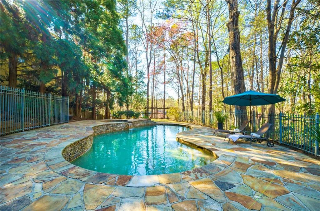 465 Montwicke Chase, Atlanta, Georgia 30327, 5 Bedrooms Bedrooms, ,5 BathroomsBathrooms,Residential,Sold,465 Montwicke Chase,7187962