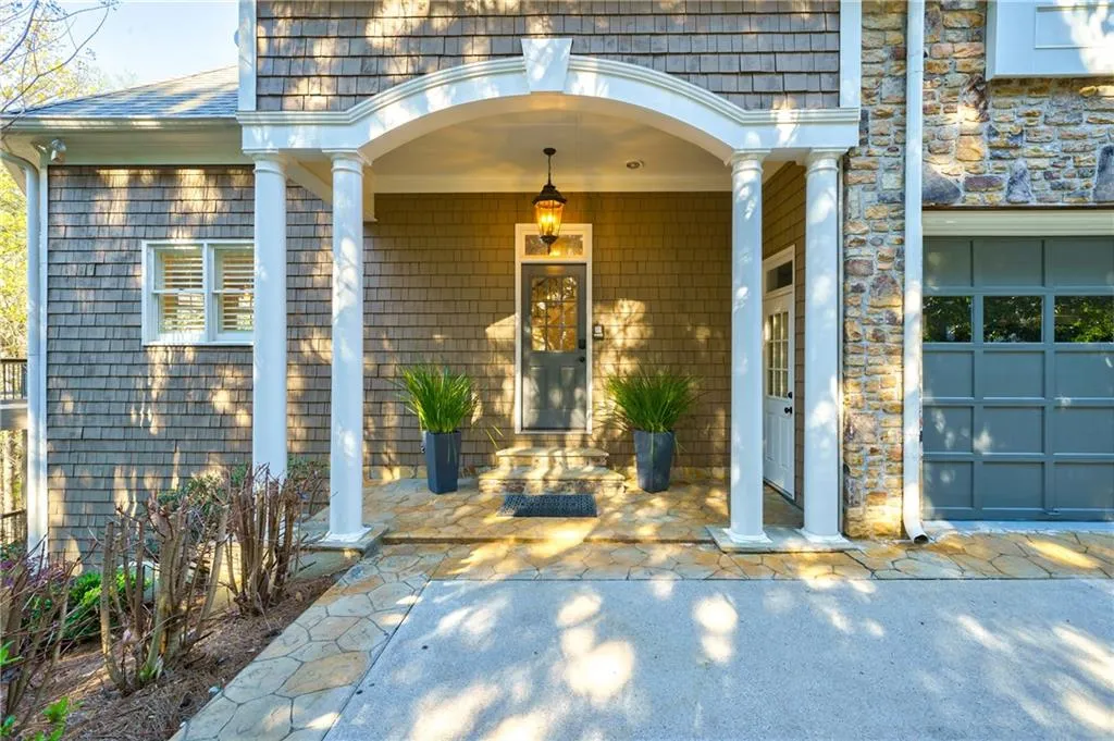 465 Montwicke Chase, Atlanta, Georgia 30327, 5 Bedrooms Bedrooms, ,5 BathroomsBathrooms,Residential,Sold,465 Montwicke Chase,7187962