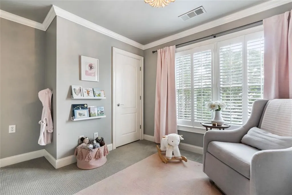 700 Glenferry Trail, Sandy Springs, Georgia 30328, 6 Bedrooms Bedrooms, ,5 BathroomsBathrooms,Residential,Sold,700 Glenferry Trail,6922295