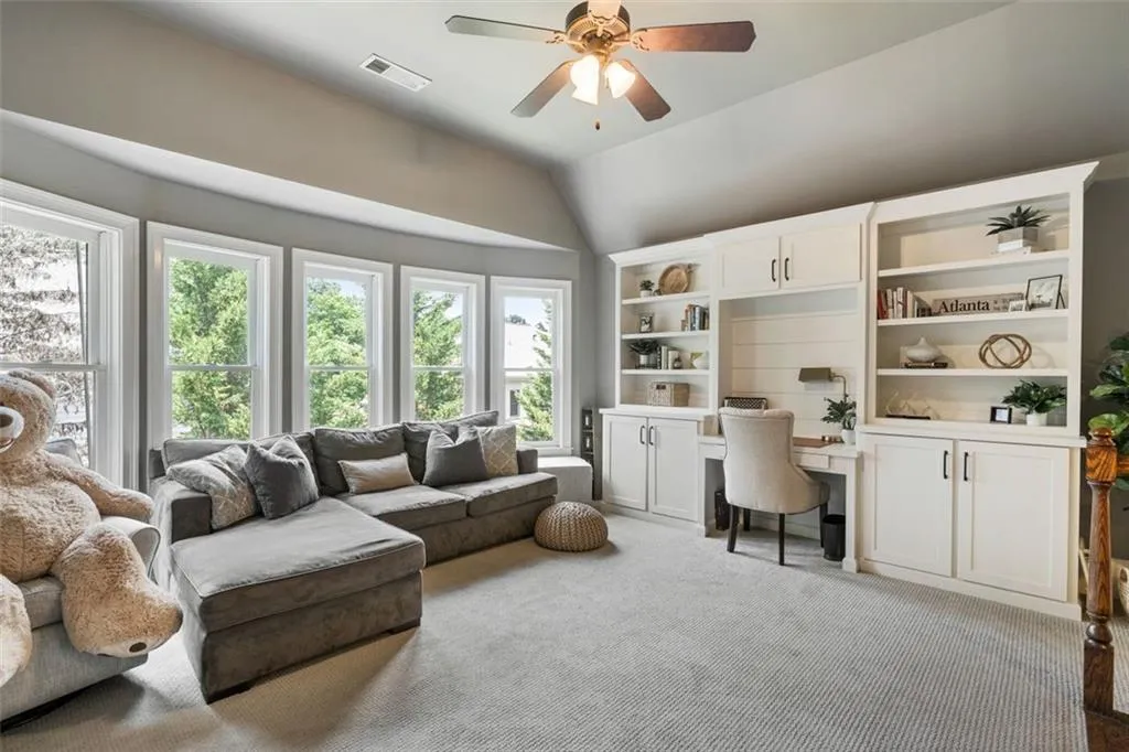 700 Glenferry Trail, Sandy Springs, Georgia 30328, 6 Bedrooms Bedrooms, ,5 BathroomsBathrooms,Residential,Sold,700 Glenferry Trail,6922295