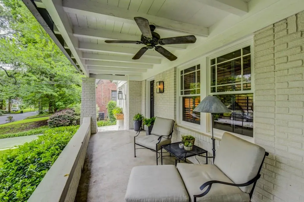 2064 Fairhaven Circle Ne, Atlanta, Georgia 30305, 3 Bedrooms Bedrooms, ,2 BathroomsBathrooms,Residential,Sold,2064 Fairhaven Circle Ne,6026896