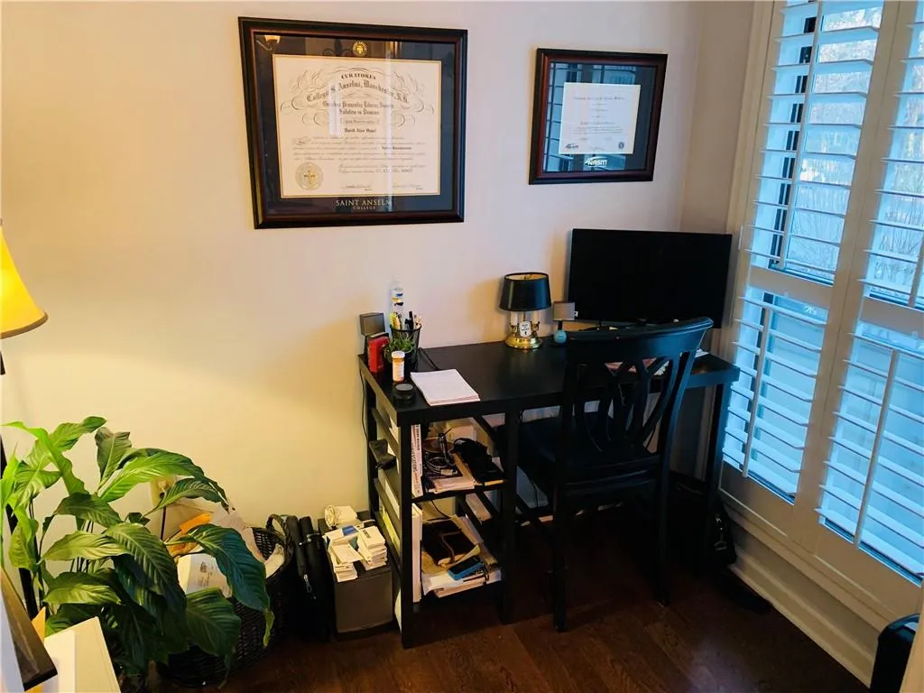 1702 Woodcliff Drive, Atlanta, Georgia 30350, 2 Bedrooms Bedrooms, ,2 BathroomsBathrooms,Residential,Sold,1702 Woodcliff Drive,6993810