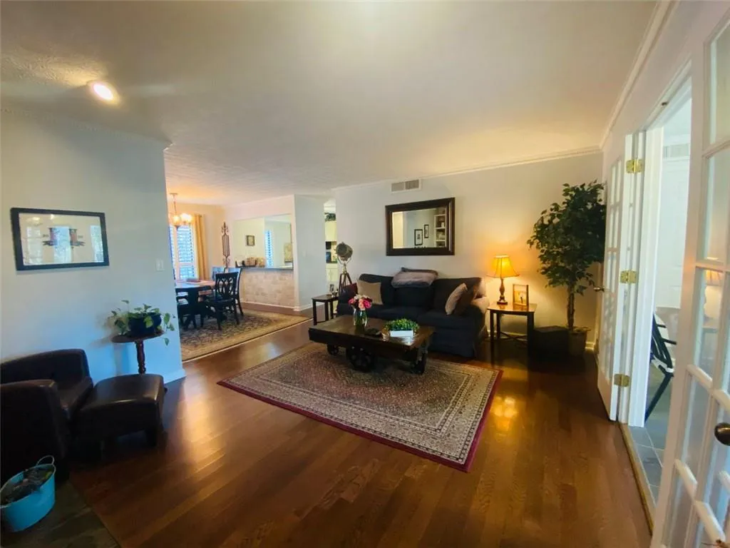 1702 Woodcliff Drive, Atlanta, Georgia 30350, 2 Bedrooms Bedrooms, ,2 BathroomsBathrooms,Residential,Sold,1702 Woodcliff Drive,6993810