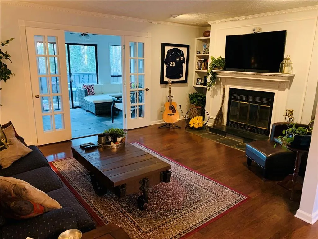 1702 Woodcliff Drive, Atlanta, Georgia 30350, 2 Bedrooms Bedrooms, ,2 BathroomsBathrooms,Residential,Sold,1702 Woodcliff Drive,6993810