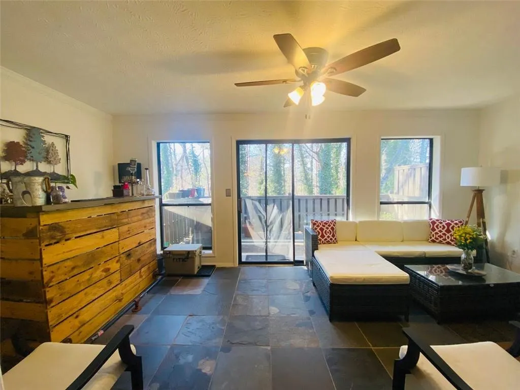 1702 Woodcliff Drive, Atlanta, Georgia 30350, 2 Bedrooms Bedrooms, ,2 BathroomsBathrooms,Residential,Sold,1702 Woodcliff Drive,6993810