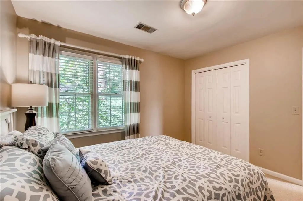 585 Calaveras Drive Ne, Sandy Springs, Georgia 30350, 4 Bedrooms Bedrooms, ,2 BathroomsBathrooms,Residential,Sold,585 Calaveras Drive Ne,6023685