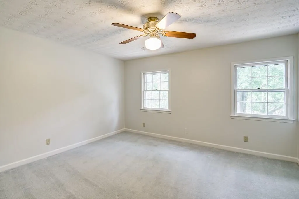 475 Hunters Crossing Drive, Sandy Springs, Georgia 30328, 4 Bedrooms Bedrooms, ,3 BathroomsBathrooms,Residential,Sold,475 Hunters Crossing Drive,6017863