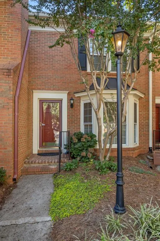 33 Mount Vernon Circle, Atlanta, Georgia 30338, 2 Bedrooms Bedrooms, ,2 BathroomsBathrooms,Residential,Sold,33 Mount Vernon Circle,6785098