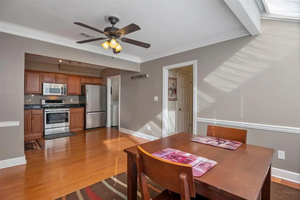 33 Mount Vernon Circle, Atlanta, Georgia 30338, 2 Bedrooms Bedrooms, ,2 BathroomsBathrooms,Residential,Sold,33 Mount Vernon Circle,6785098