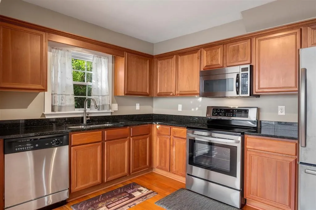 33 Mount Vernon Circle, Atlanta, Georgia 30338, 2 Bedrooms Bedrooms, ,2 BathroomsBathrooms,Residential,Sold,33 Mount Vernon Circle,6785098
