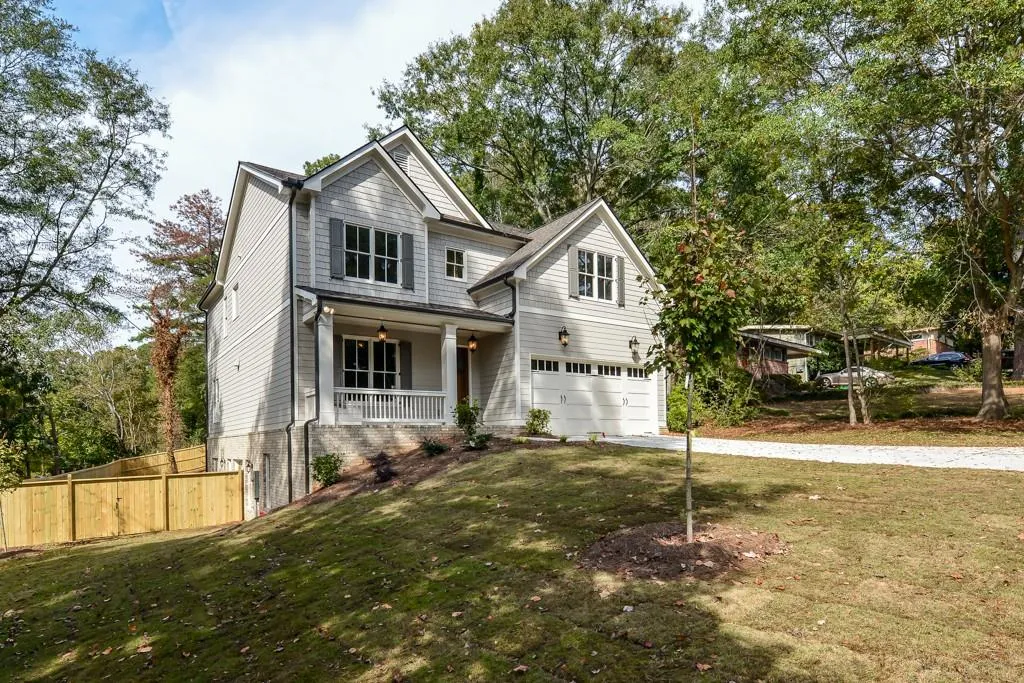 2141 Drew Valley Road Ne, Brookhaven, Georgia 30319, 5 Bedrooms Bedrooms, ,4 BathroomsBathrooms,Residential,Sold,2141 Drew Valley Road Ne,5766871