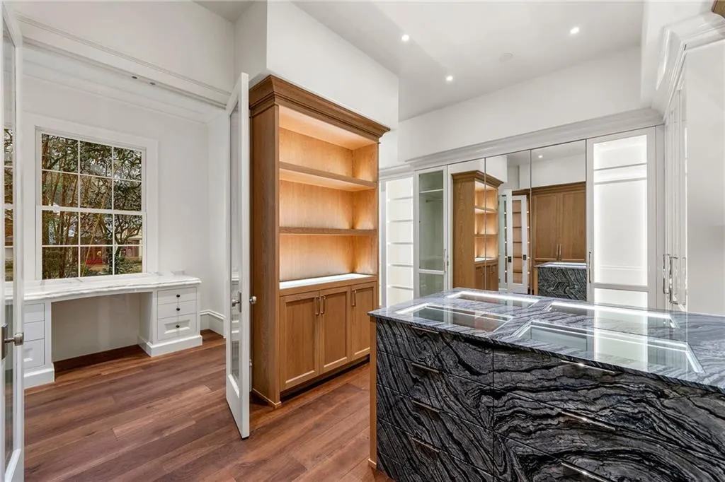 3488 Tuxedo Road Nw, Atlanta, Georgia 30305, 5 Bedrooms Bedrooms, ,6 BathroomsBathrooms,Residential,For Sale,3488 Tuxedo Road Nw,7488652