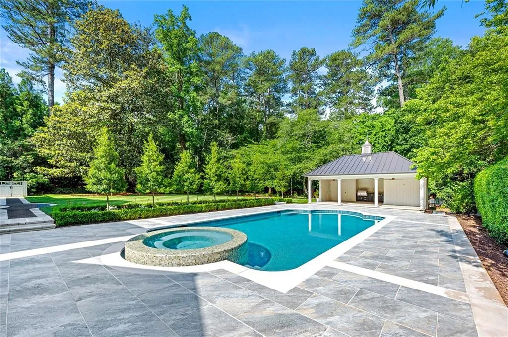 3488 Tuxedo Road Nw, Atlanta, Georgia 30305, 5 Bedrooms Bedrooms, ,6 BathroomsBathrooms,Residential,For Sale,3488 Tuxedo Road Nw,7488652
