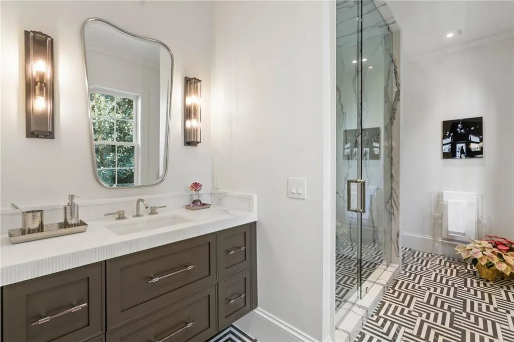 3488 Tuxedo Road Nw, Atlanta, Georgia 30305, 5 Bedrooms Bedrooms, ,6 BathroomsBathrooms,Residential,For Sale,3488 Tuxedo Road Nw,7488652