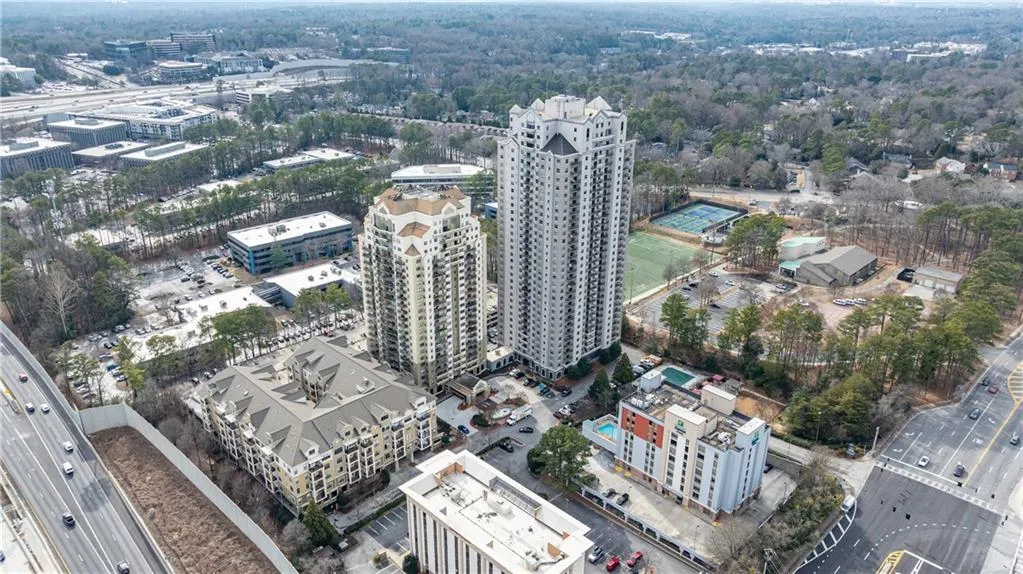 799 Hammond Drive Unit 423, Atlanta, Georgia 30328, 2 Bedrooms Bedrooms, ,2 BathroomsBathrooms,Residential,For Sale,799 Hammond Drive Unit 423,7733691