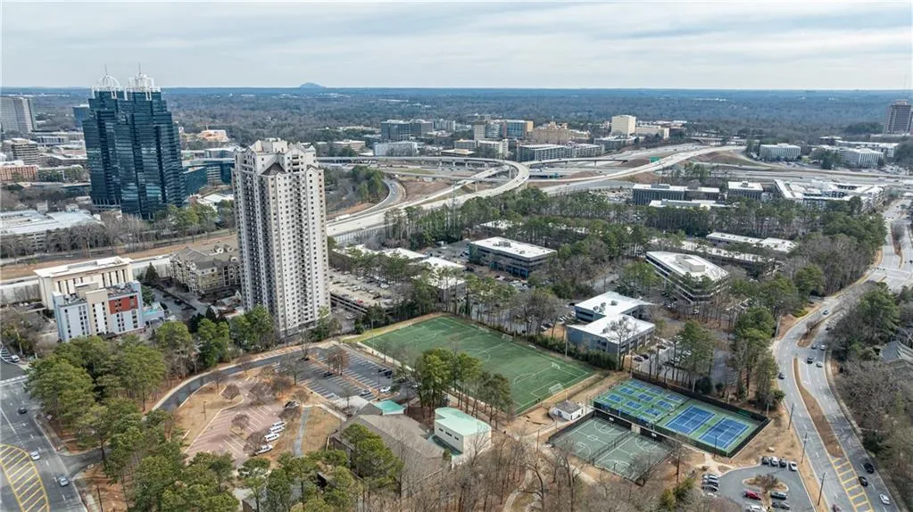 799 Hammond Drive Unit 423, Atlanta, Georgia 30328, 2 Bedrooms Bedrooms, ,2 BathroomsBathrooms,Residential,For Sale,799 Hammond Drive Unit 423,7733691