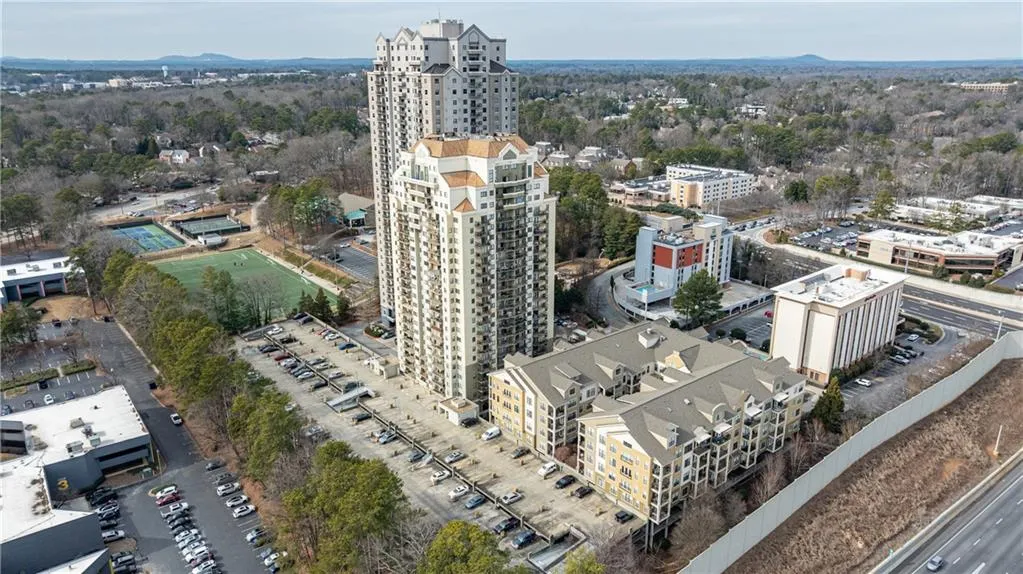 799 Hammond Drive Unit 423, Atlanta, Georgia 30328, 2 Bedrooms Bedrooms, ,2 BathroomsBathrooms,Residential,For Sale,799 Hammond Drive Unit 423,7733691