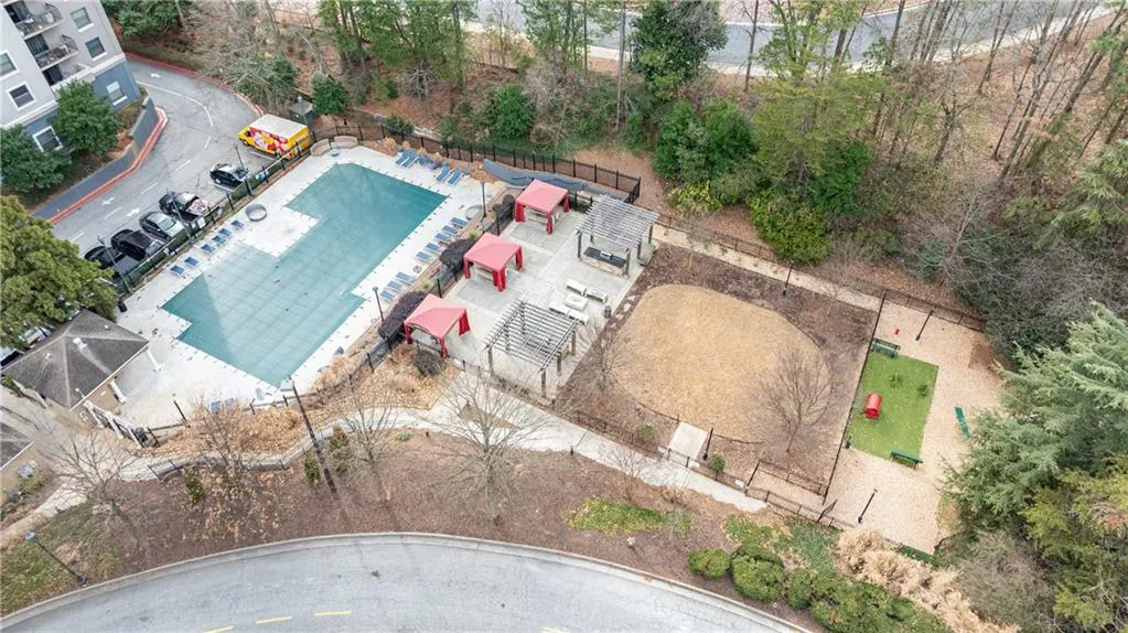 799 Hammond Drive Unit 423, Atlanta, Georgia 30328, 2 Bedrooms Bedrooms, ,2 BathroomsBathrooms,Residential,For Sale,799 Hammond Drive Unit 423,7733691